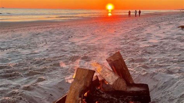 Are bonfires allowed on Ocean Beach SF?