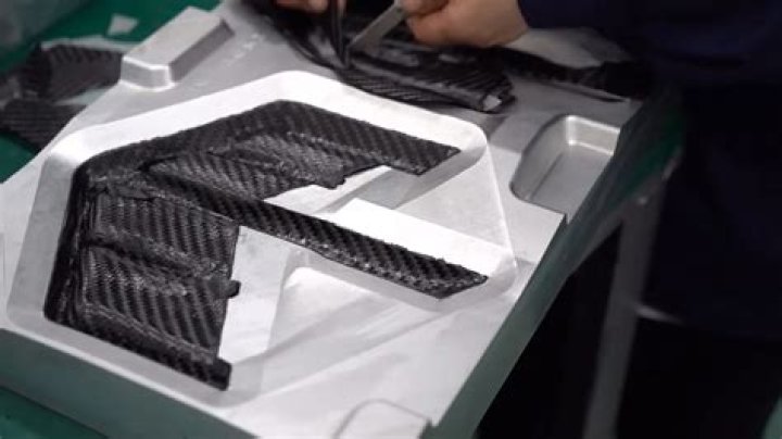 Are carbon fiber cleaning rods safe?