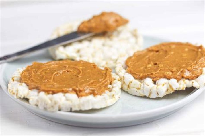 Are rice cakes and CORN THINS the same?