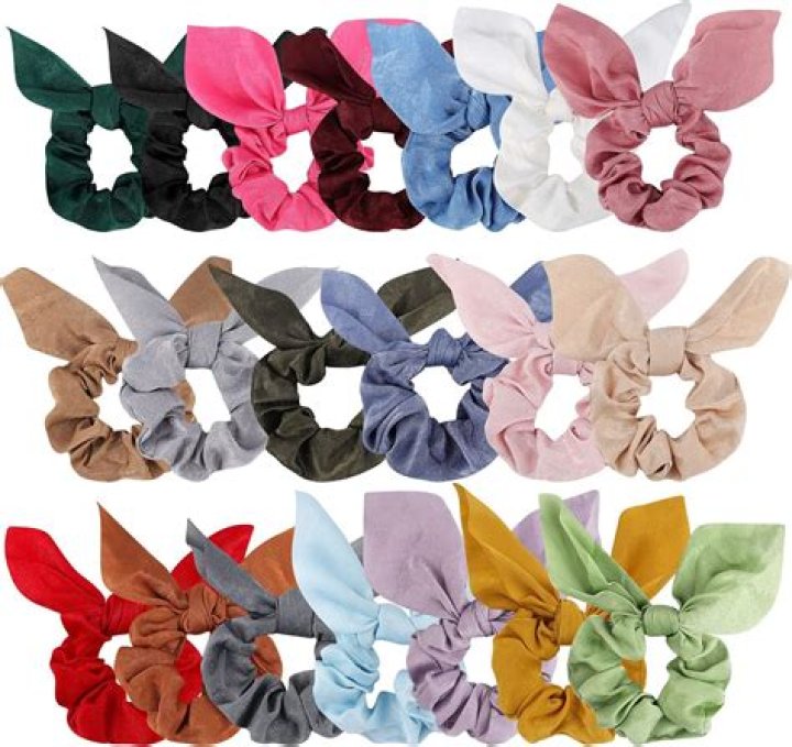 Are scrunchies Still in Style 2020?