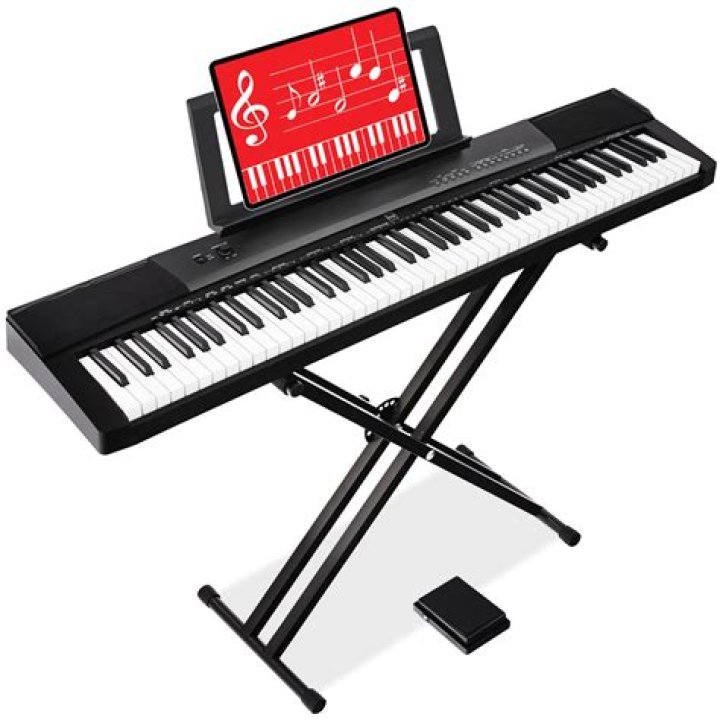 Can I start learn piano with a keyboard?