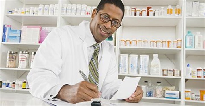 Can pharmacists write prescriptions in Michigan?