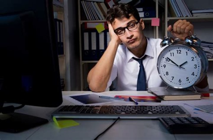 Can working long hours make you depressed?