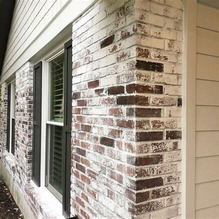 Can you whitewash brick veneer?