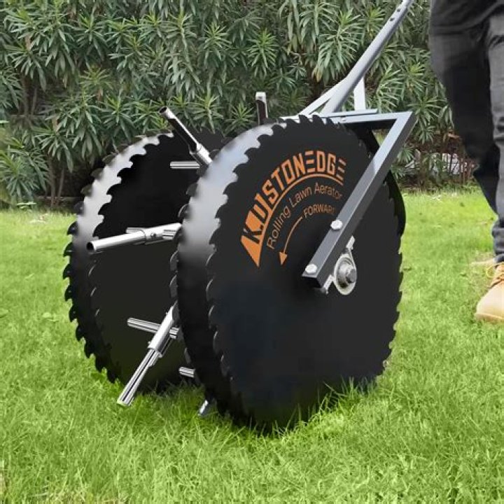 Does a spike aerator do any good?