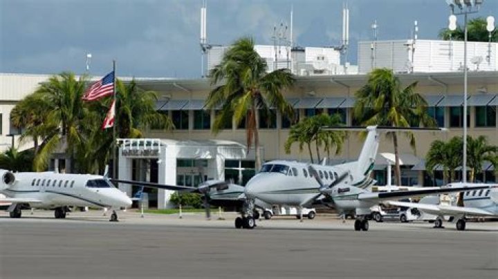Does Inverness Florida have an airport?