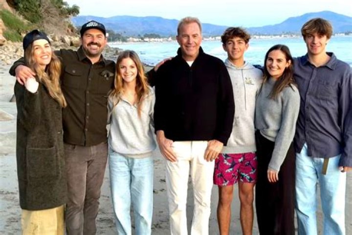 Does Kevin Costner have a 36 year old daughter?