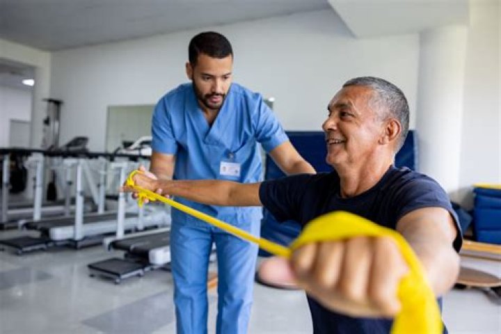 Does Miami University have a physical therapy program?
