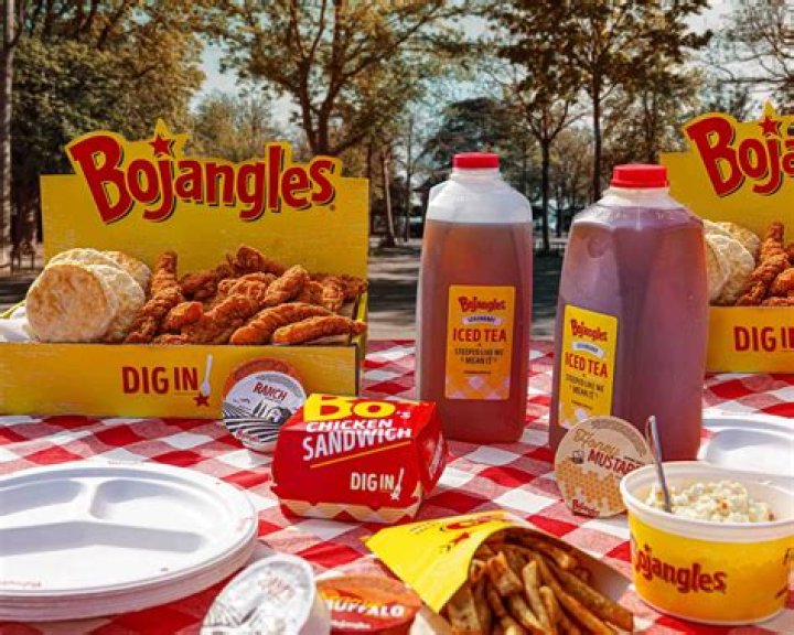 Does RDU have Bojangles?