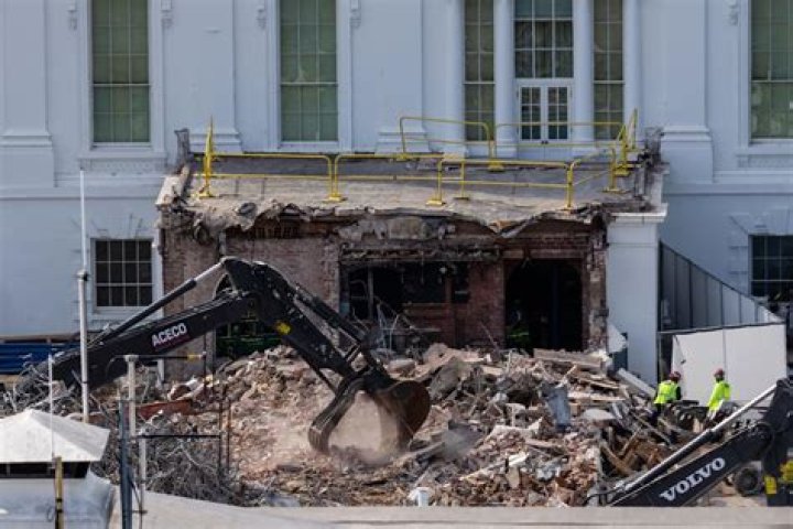 Does Volvo make bulldozers?