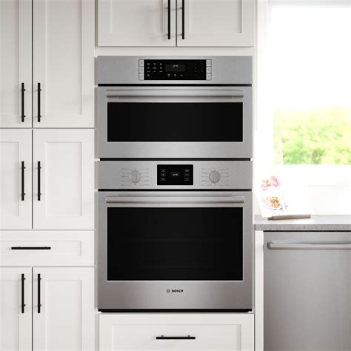 Does Wolf make a microwave oven combo?