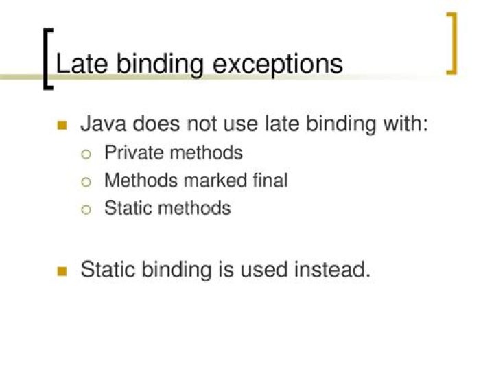 How does C++ implement late binding?