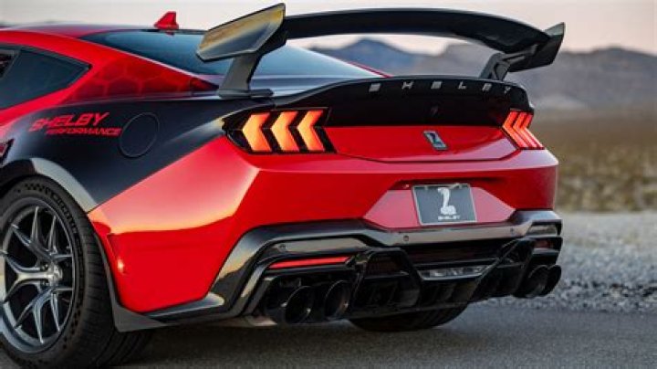How fast does a Shelby GT500 go 0 60?