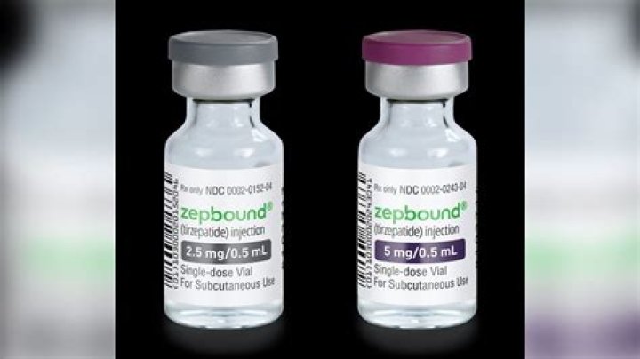 How is naropin given?
