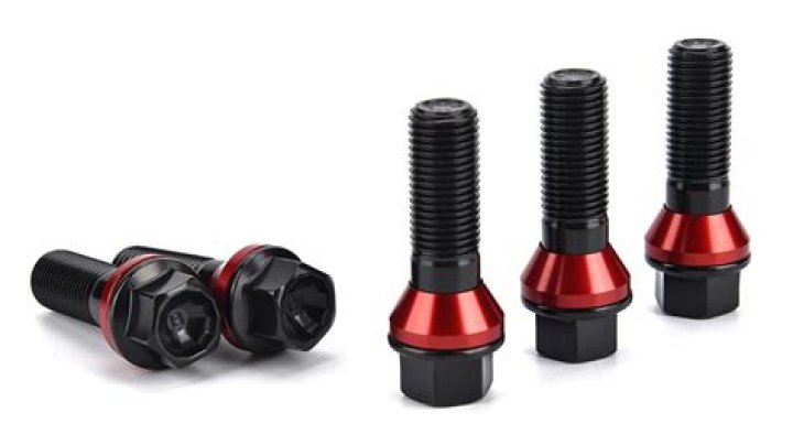 How long are BMW wheel bolts?