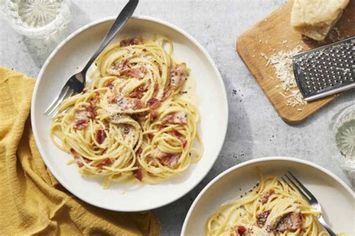 How much spaghetti can a hamster eat?