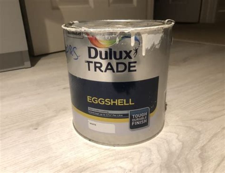 Is oil based eggshell better than water based eggshell?
