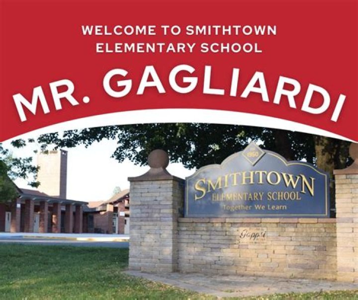 Is Smithtown a good school district?