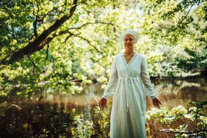 Is Snatam Kaur a Sikh?