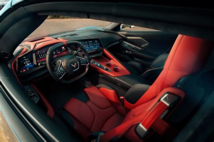 Is there a problem with the 2014 Chevy Corvette infotainment center?