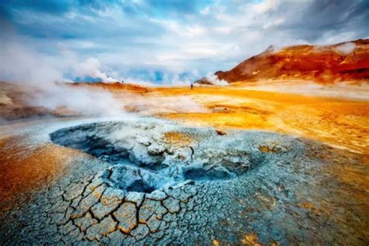 What are the 7 geothermal fields in the Philippines?