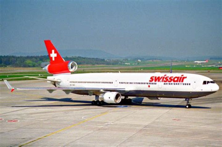 What caused Swissair Flight 111 crash?