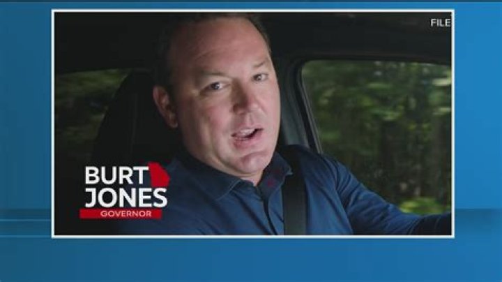 What college did Bert Jones go to?