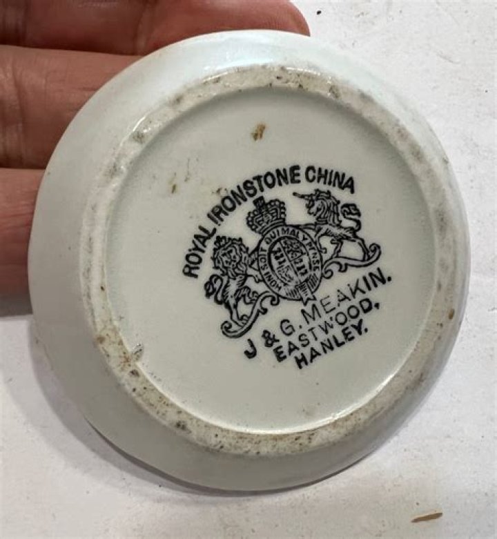 What is Royal Ironstone China?
