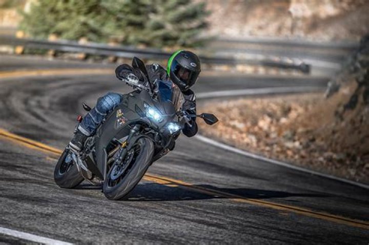 What is the average mpg for a motorcycle?