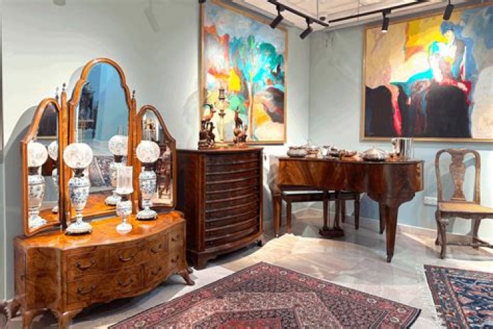 What is the best art auction?