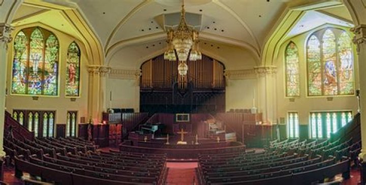 What is the largest Methodist church in Texas?