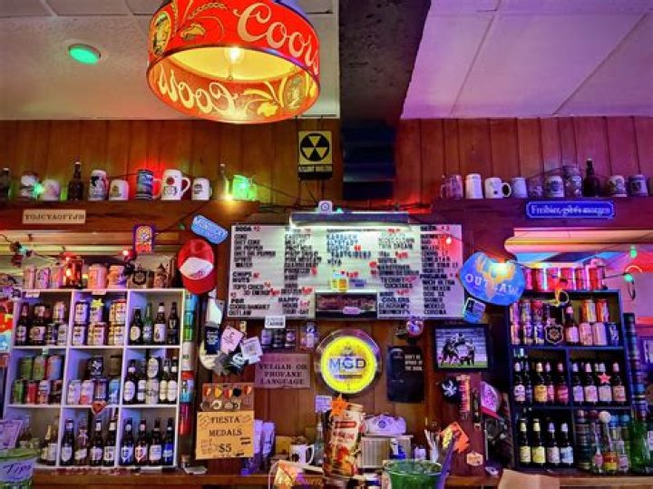 What is the oldest bar in Miami?