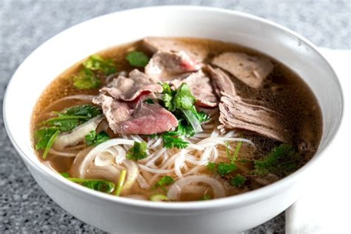 What is traditional pho called?