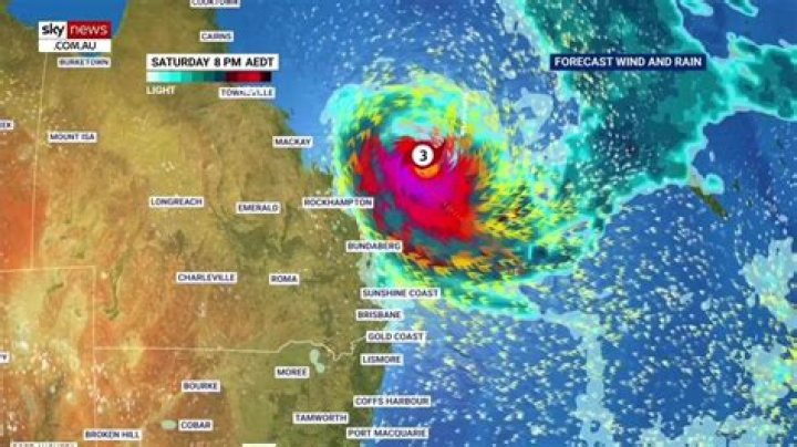 What months do cyclones occur in Australia?