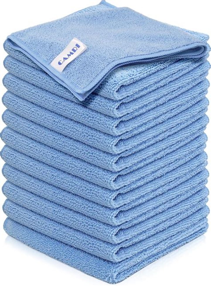 What sizes do microfiber cloths come in?