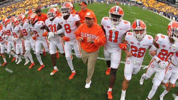 What year did USC beat Clemson?