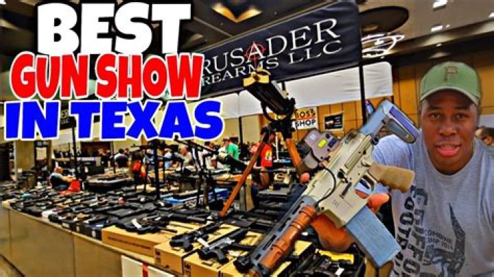 Where is the largest gun show in the US?