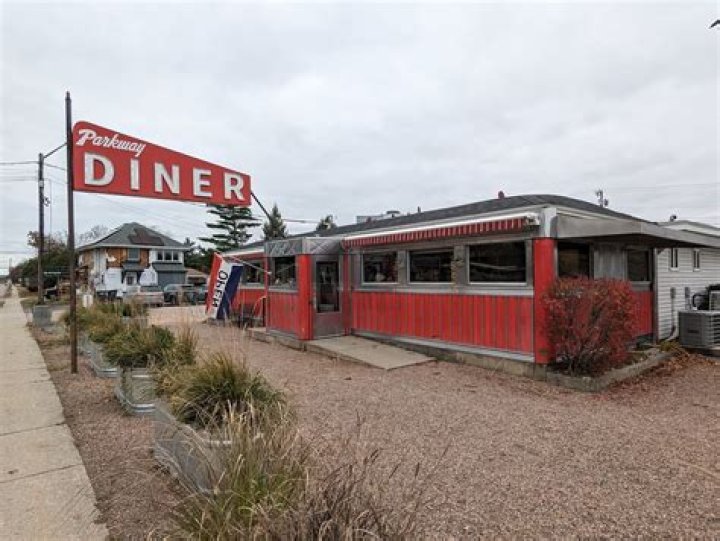 Where is the Parkway Diner Billy Joel?
