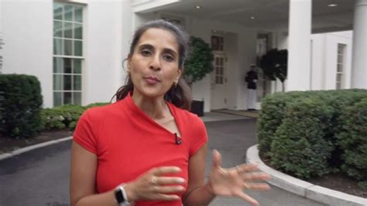 Who is Nomia Iqbal married to?