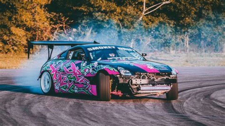 Why is the S14 good for drifting?